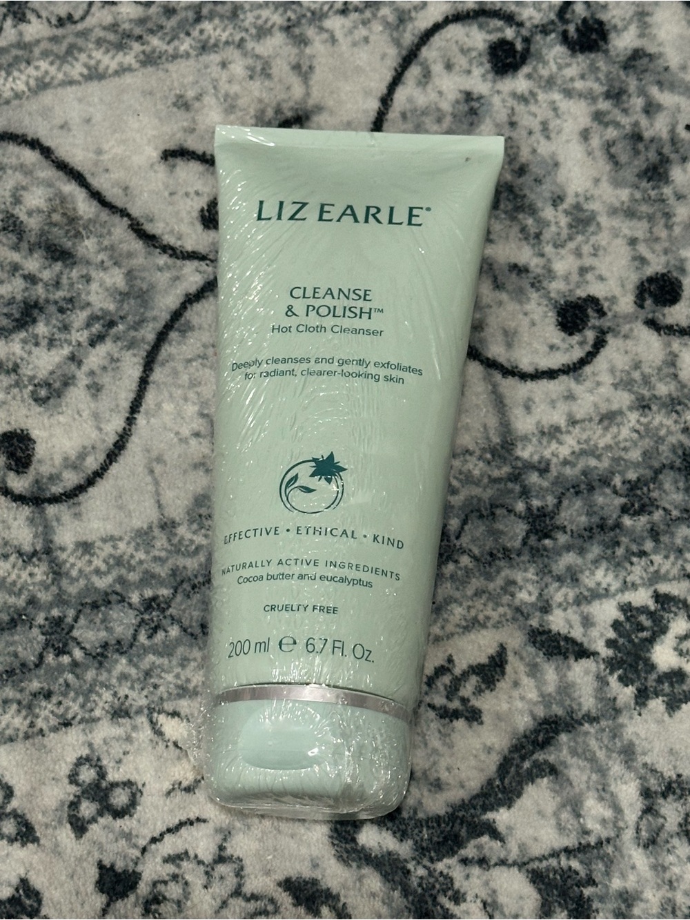 Cleanse & Polish Hot Cloth Cleanser — Mint Green